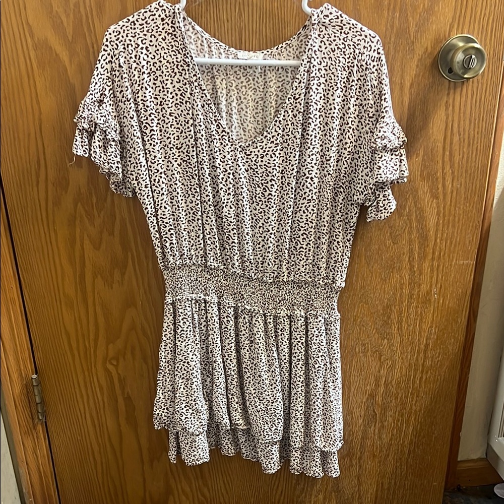 Leopard Print V-Neck Ruffle Sleeve dress